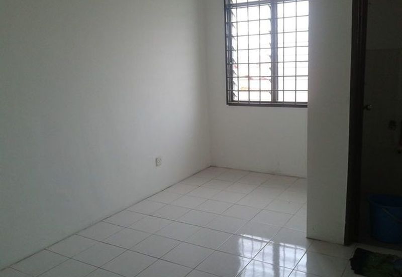 Taman Saujana Puchong