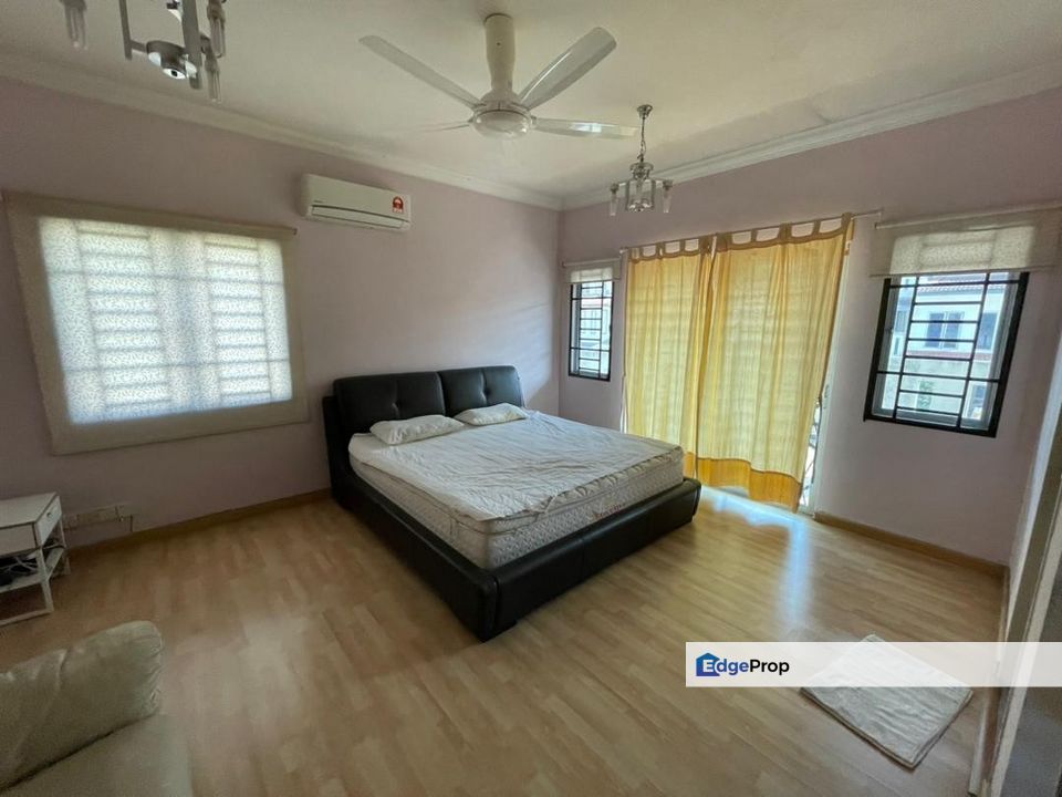 Kinrara Mas 3 Storey End Lot Freehold Unit For Sale, Kuala Lumpur, Bukit Jalil