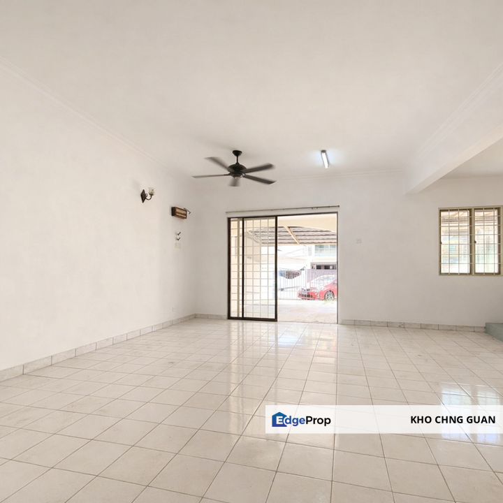 Taman Puchong Utama, Puchong  2 Sty Below MV Unit Freehold Renovated Good Cond For Sale, Selangor, Puchong