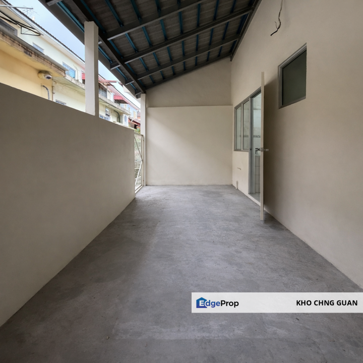 Taman Puchong Utama, Puchong  2 Sty Below MV Unit Freehold Renovated Good Cond For Sale, Selangor, Puchong