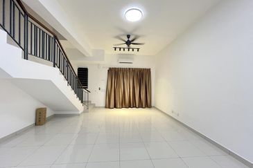 Robin @ Bandar Rimbayu