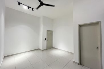 Robin @ Bandar Rimbayu