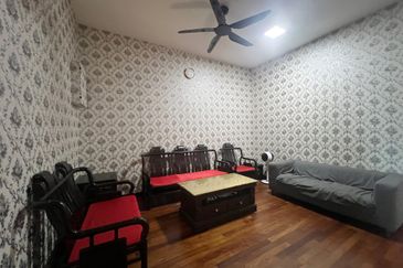 Duta Villa, Setia Alam