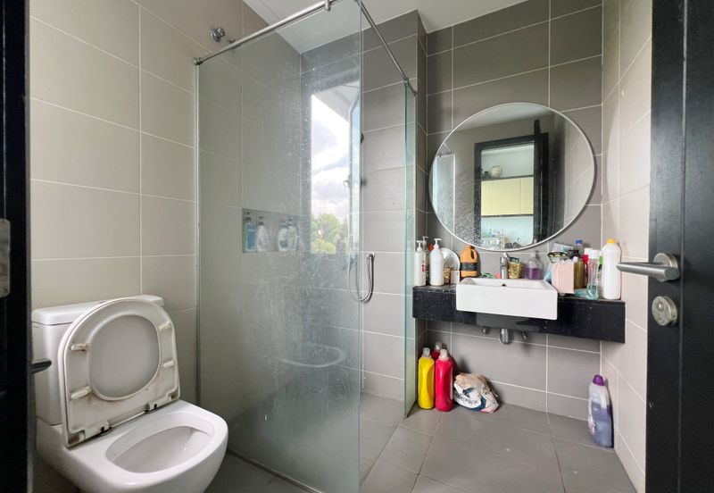 Duta Villa, Setia Alam