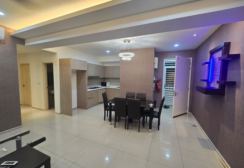 Gravit8 @ Klang South