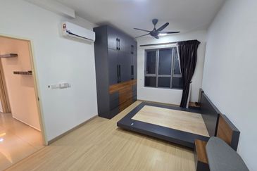 Gravit8 @ Klang South