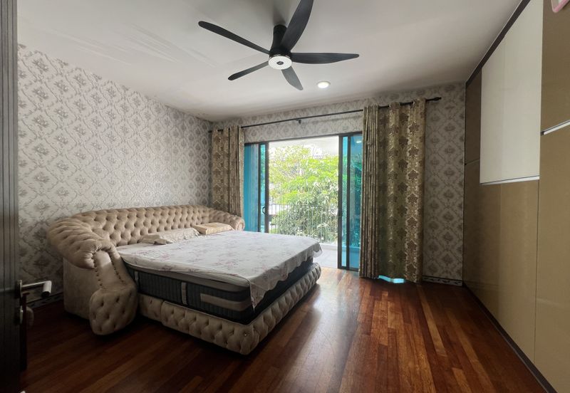 Duta Villa, Setia Alam