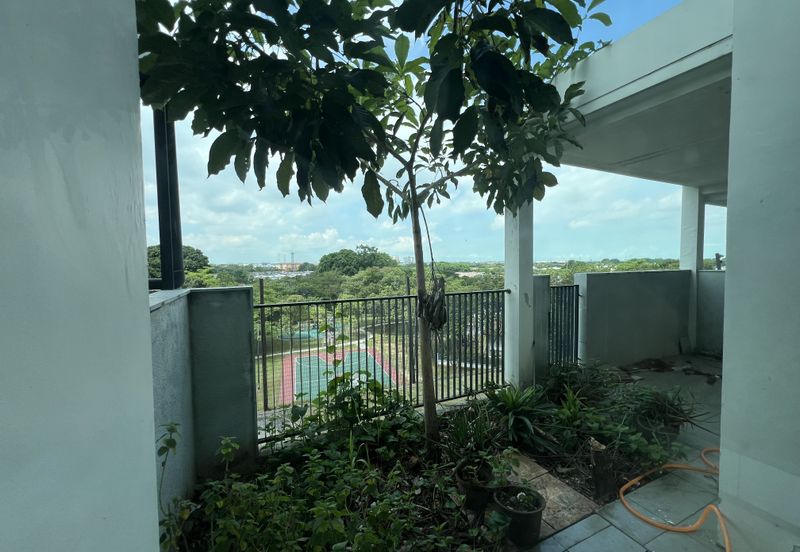 Duta Villa, Setia Alam