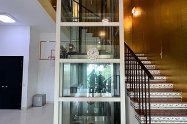 Duta Villa, Setia Alam