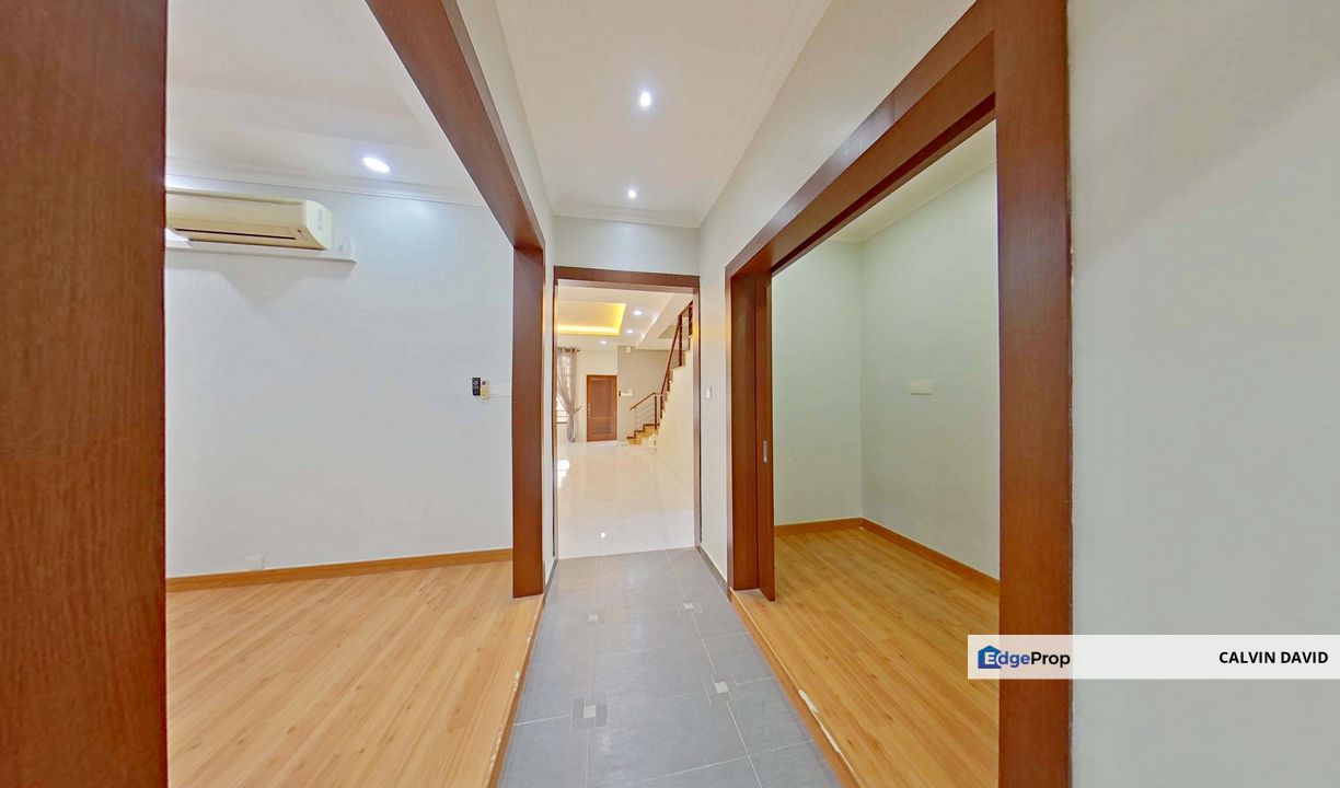 Freehold End-Lot with 10' land, Renovated & Extended, Move-in Condition @ Bandar Kinrara 2, Selangor, Bandar Kinrara Puchong