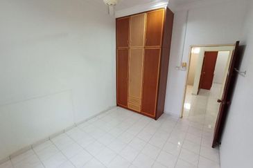 Melaka FREEHOLD Double Storey Terrace Taman Duyong Permai Semabok Bukit Katil Town 