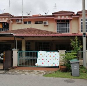 Taman Akasia taman Melaka Baru double storey Terrace non bumi for sell ...