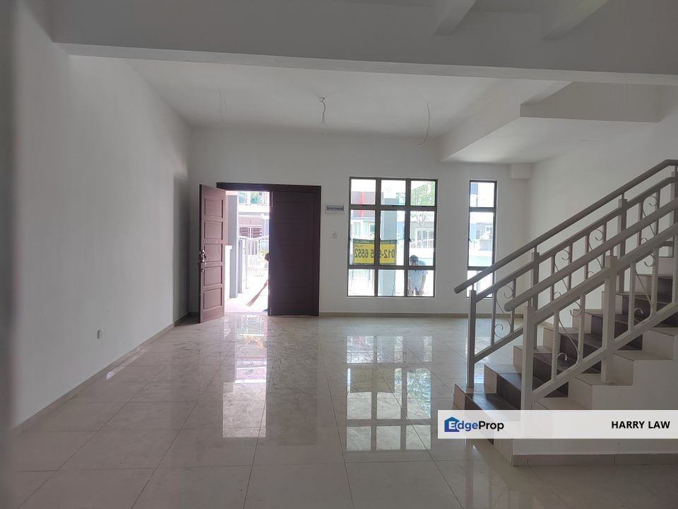 Taman Saujana Tehel& bukit katil 22x75 double Storey Terrace non bumi ...