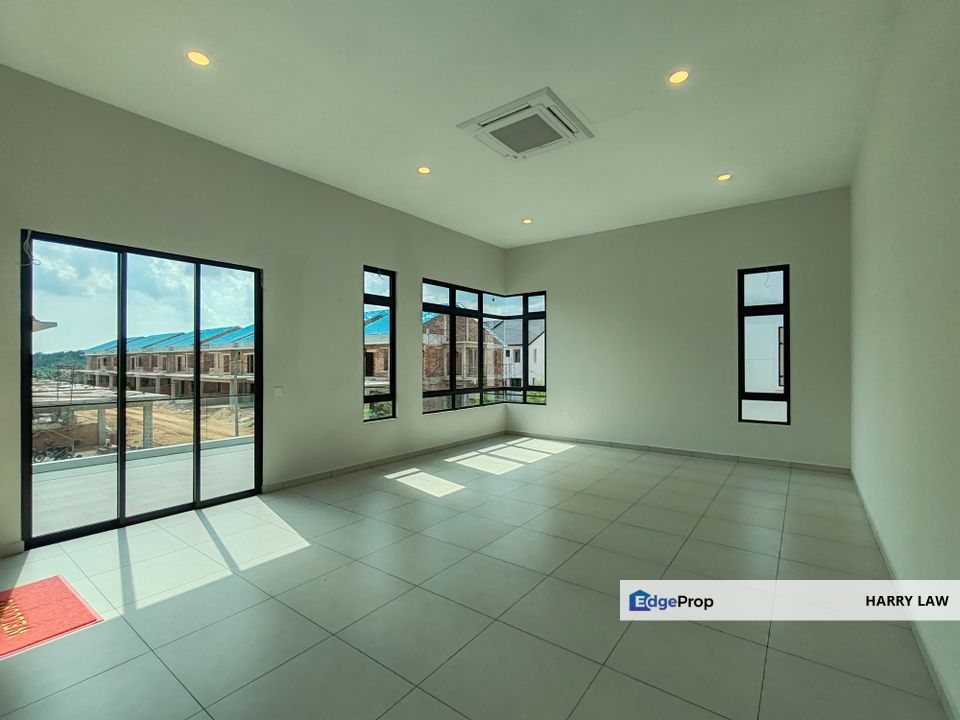 Krubong Perdana / krubong height 40x80 2 Storey Semi D Freehold Gated Guarded Swimming Pool non bumi, Melaka, Durian Tunggal