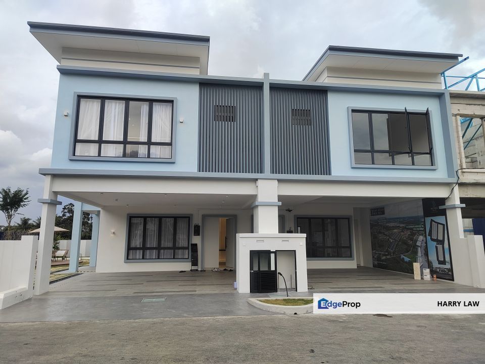 Batu berendam & sutera Wangi Gangsa Residence Freehold 22x65/22x70 Gated Guarded non bumi, Melaka, Batu Berendam