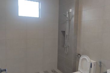 TAMAN ENGGANG (GANGSA HEIGHTS)