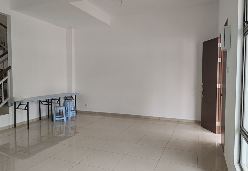 Taman Bukit Katil Damai & Taman Saujana Tehel Freehold 22x70/20x70 Double Storey Terrace non bumi for sell 