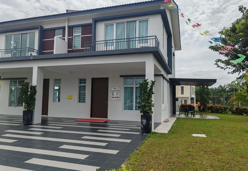 BANDAR JASIN BISTARI