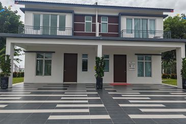 BANDAR JASIN BISTARI