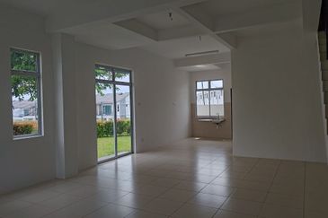 BANDAR JASIN BISTARI