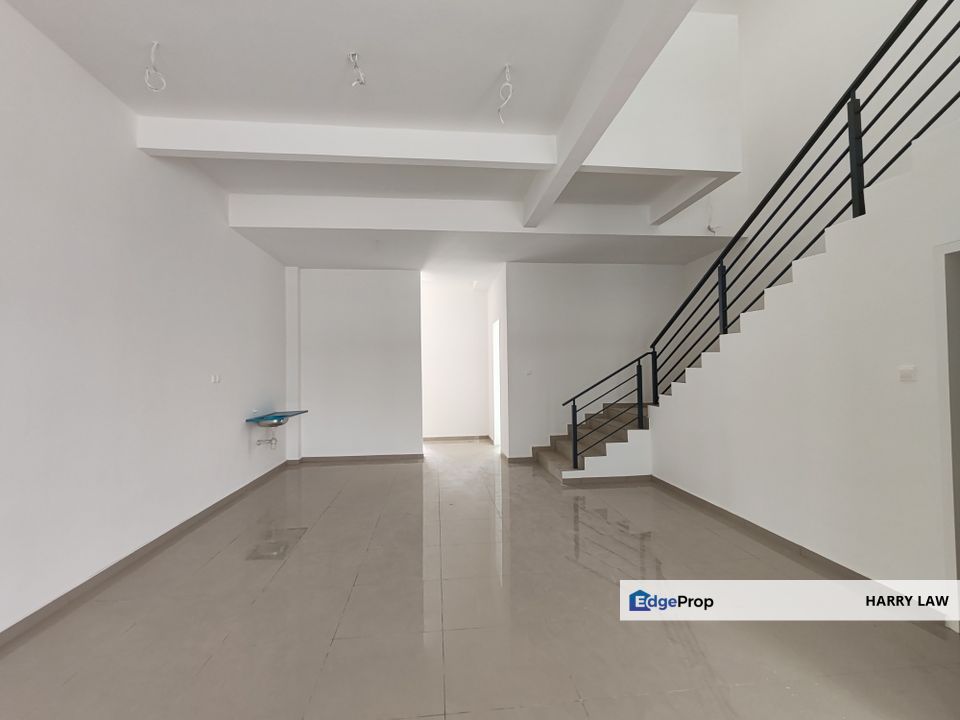 Taman Ozana Residence & bukit Katil 22x70/22x90 Double Storey Terrace non bumi for sell, Melaka, Ayer Keroh