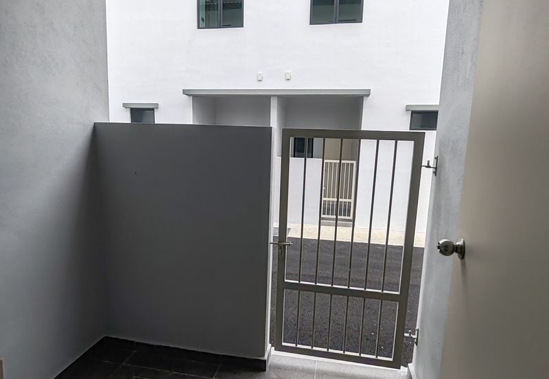 Bandar Botani Parkland