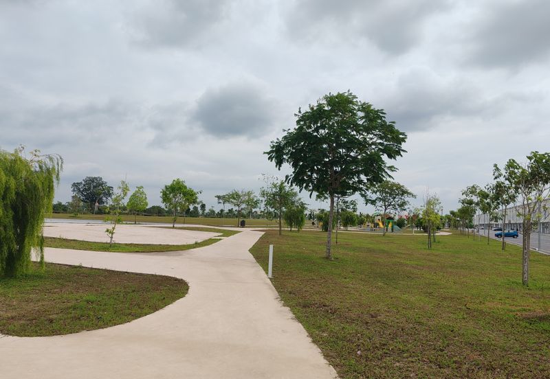 Bandar Botani Parkland