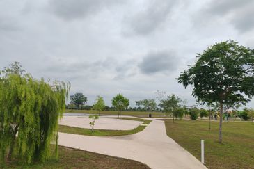 Bandar Botani Parkland