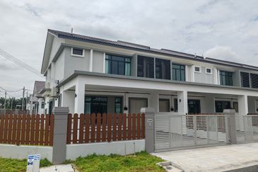 Bandar Botani Parkland