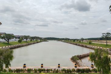 Bandar Botani Parkland