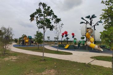 Bandar Botani Parkland
