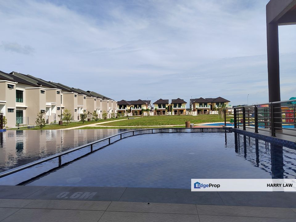 Taman bertam height desa bertam phase 1 freehold 22x80 club house swimming pool gated guarded non bumi, Melaka, Bertam Ulu