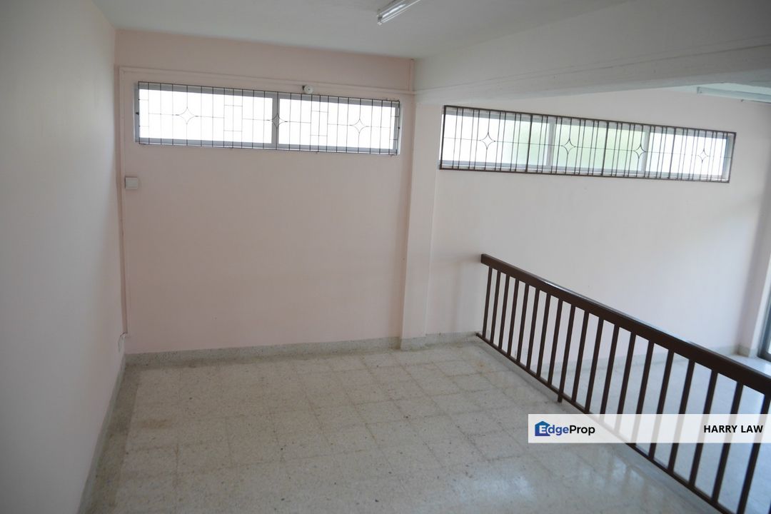  Bukit Baru Taman Sentosa taman indah 40x89 Semi D Freehold Non Bumi , Melaka, Melaka Tengah