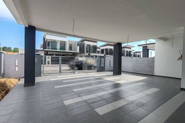 Taman Enggang Batu Berendam