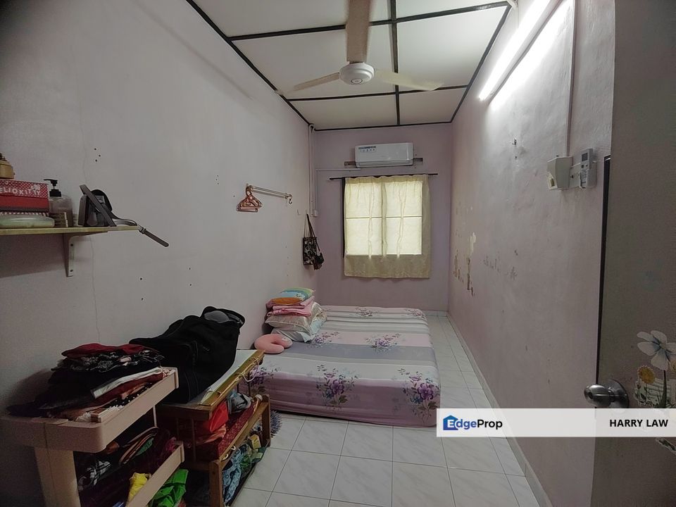  Malim Jaya / Merdeka Permai Double Storey Terrace 3 bed 2 bath non bumi for sell, Melaka, Melaka Tengah