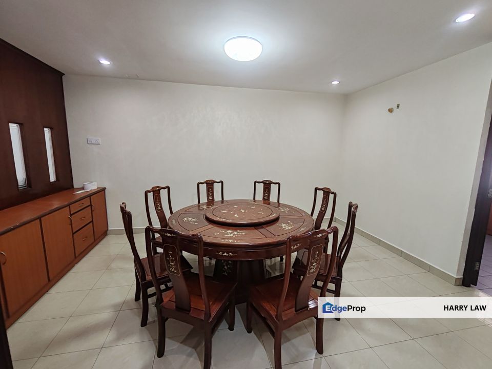 Cheng & Paya Emas 26x80 Freehold 2 Storey Terrace 5 bed 3 bath non bumi below bank value, Melaka, Cheng