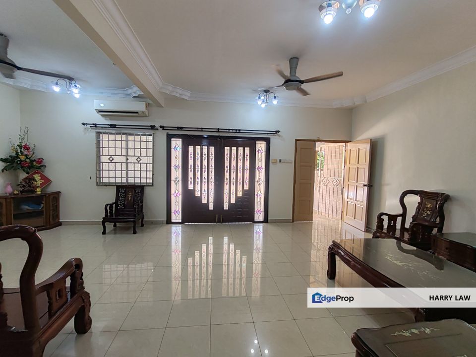 Cheng / Paya Emas 26x80 Freehold 2 Storey Terrace 5 bed 3 bath non bumi below bank value, Melaka, Cheng