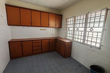 Taman Paya Rumput Utama