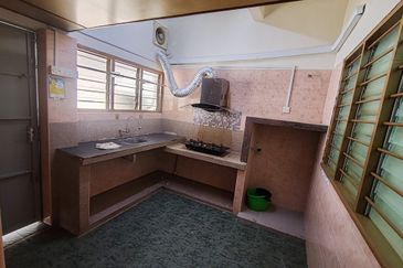 Taman Paya Rumput Utama