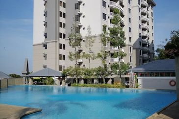 CHENG HEIGHTS CONDOMINIUM