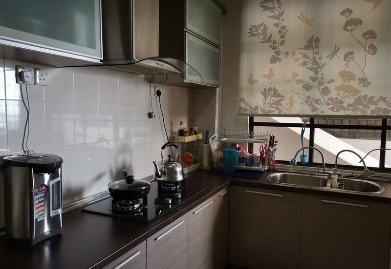 CHENG HEIGHTS CONDOMINIUM