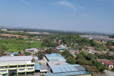 CHENG HEIGHTS CONDOMINIUM