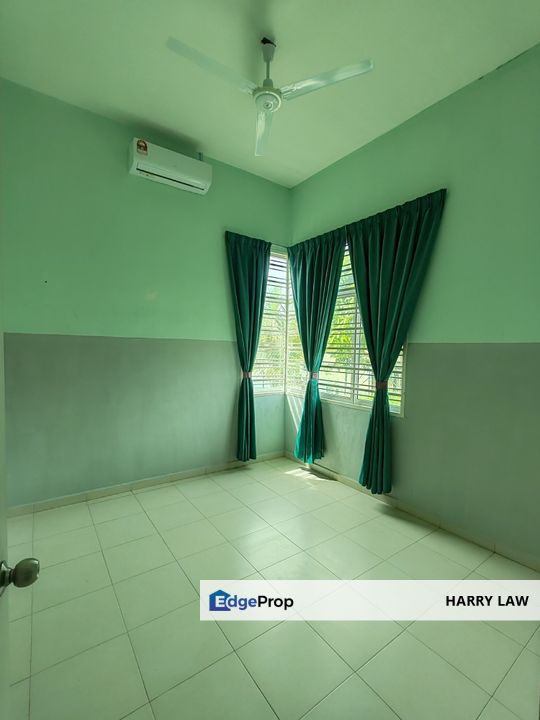 Belimbing setia / durian tunggal 50x80 Bungalow 4 aircond for rental, Melaka, Durian Tunggal