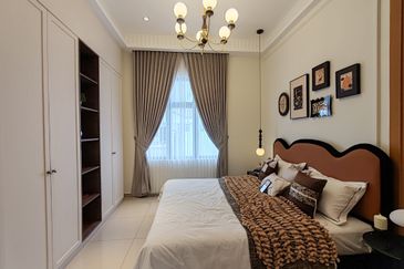 TAMAN ALOR GAJAH HEIGHTS