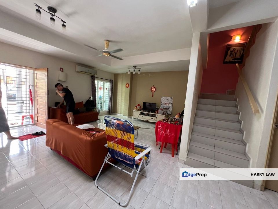 Taman Cheng Perdana bukit Cheng  Freehold Double Storey Terrace non bumi below bank value , Melaka, Cheng