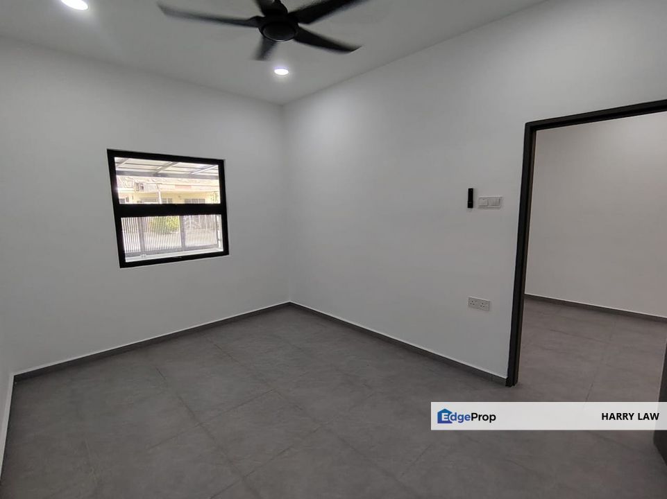 Ujong Pasir Padang Temu Melaka Raya 20x76 Freehold Single Storey Terrace non bumi for sell, Melaka, Melaka Tengah