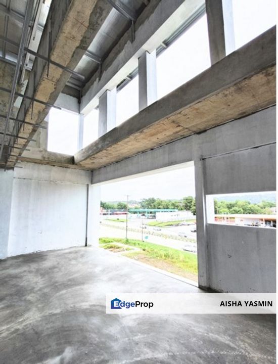 Jade Commercial Shophouse at Taman Putrajaya Bintulu, Sarawak, Bintulu