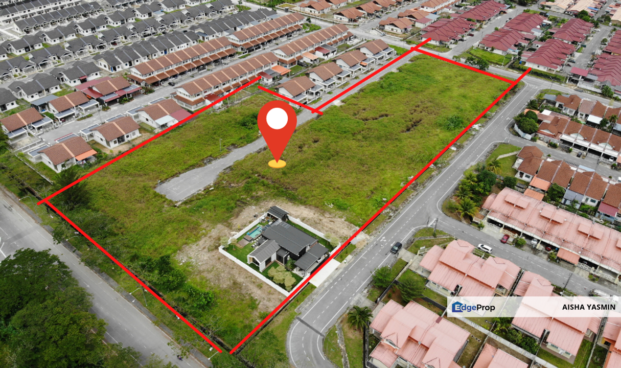 Semi-Detached near Mydin Semariang, Sarawak, Kuching