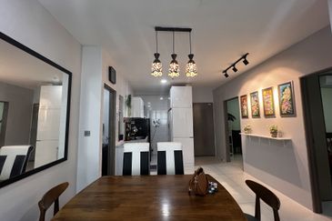 Metrocity Square SOHO Apartment