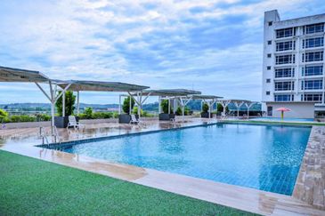 The Peak @ Bintulu Paragon